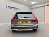 Volvo V90 2.0 D4 Auto AWD Euro 6 (s/s) 5dr 9