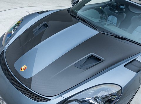 Porsche 718 SPYDER RS PDK 37