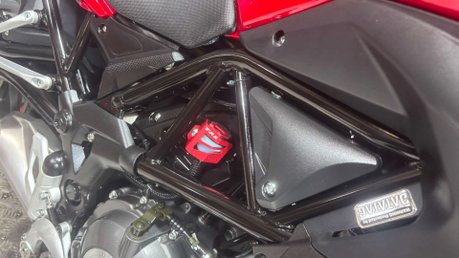 Benelli TRK 2020 ONLY 1K TOP BOX ADVENTURE BIKE 47BHP A2 READY 16