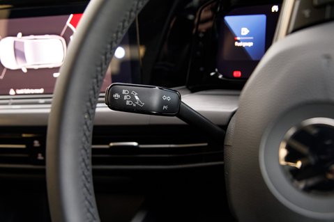 Volkswagen Golf STYLE TSI 13