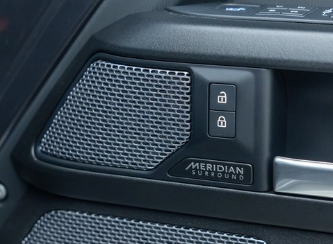 Land Rover Defender 90 V8 CARPATHIAN EDITION 27