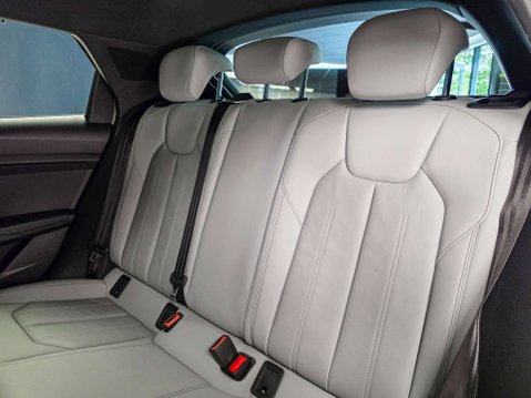 Audi A1 1.5 A1 Sportback 35 TFSI S Line Style Edition Semi-Auto 5dr 14