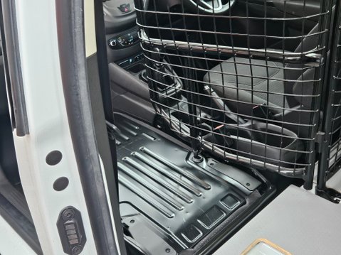 Ford Transit Courier TREND TDCI 32