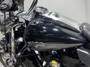 Harley-Davidson Touring 1690 FLHRC ROADKING CLASSIC 2012 TO MANY EXTRAS 21' WHEEL 34