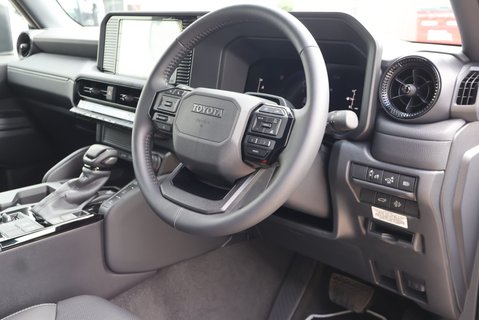 Toyota Land Cruiser 2026 COMMERCIAL REAR SEAT OEM AND STYLED BY SEEKER  12