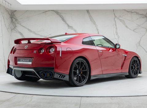 Nissan GT-R R35 TRACK EDITION 6