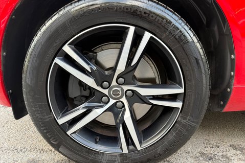 Volvo XC60 T5 R-DESIGN AWD - RARE COLOUR - VOLVO SERVICE HISTORY 51