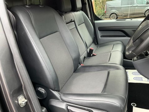 Peugeot Expert 1.5 BLUEHDI PROFESSIONAL L2 129 BHP 13