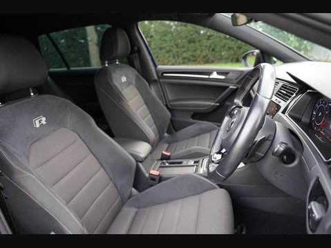 Volkswagen Golf 2.0 TSI R DSG 4Motion Euro 6 (s/s) 5dr 17