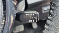 Toyota Yaris 1.5 VVT-h Icon Hatchback 5dr Petrol Hybrid E-CVT Euro 6 (s/s) (100 ps) 28