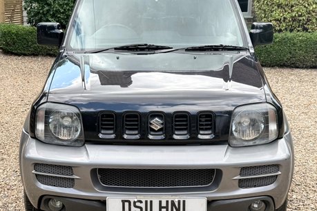 Suzuki Jimny SZ4 11