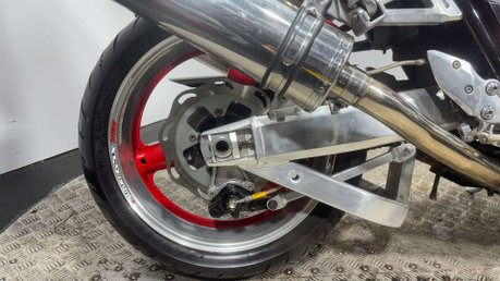 Suzuki GSX1400 2004 ONLY 15K OUTSTANDING CUSTOM CONDITION 1400CC MUSCLE BIKE 40