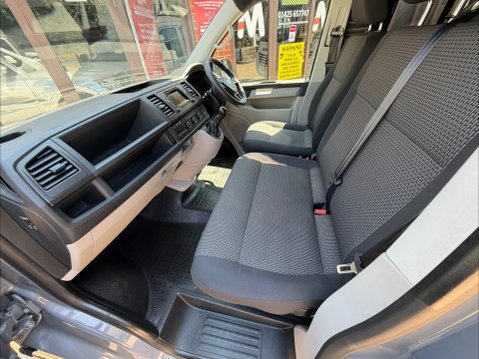 Volkswagen Transporter T6 CAMPER - VERSIONS PIONEER 4 BERTH POP TOP 6