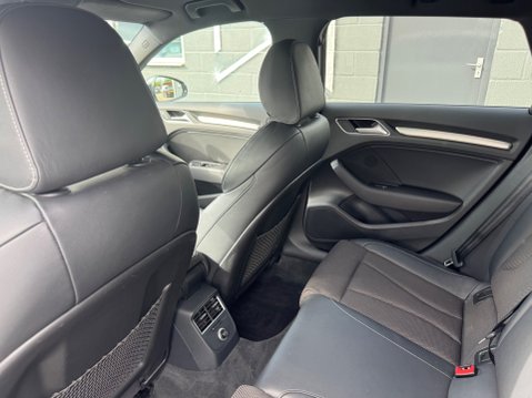 Audi A3 SPORTBACK TFSI S LINE BLACK EDITION 50