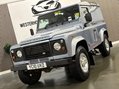 Land Rover Defender 2.4 TDCi Hard Top SUV 4WD SWB Euro 4 3dr 13
