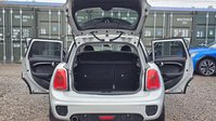 Mini Hatch 1.5 Cooper Hatchback 5dr Petrol Steptronic Euro 6 (s/s) (136 ps) 32
