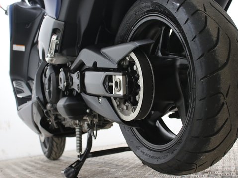 Yamaha Tmax XP 530 D-A TMAX DX 20