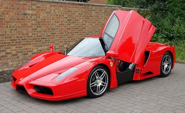 Ferrari Enzo 32