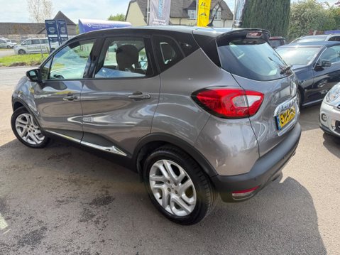 Renault Captur 0.9 TCe ENERGY Dynamique MediaNav Euro 5 (s/s) 5dr 10