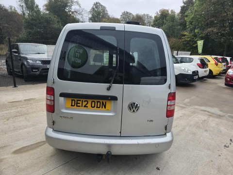 Volkswagen Caddy C20 MATCH TDI 102 6