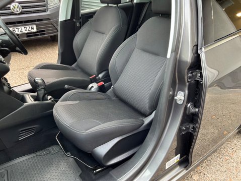 Peugeot 208 1.2 PureTech Allure Premium Euro 6 (s/s) 5dr 12