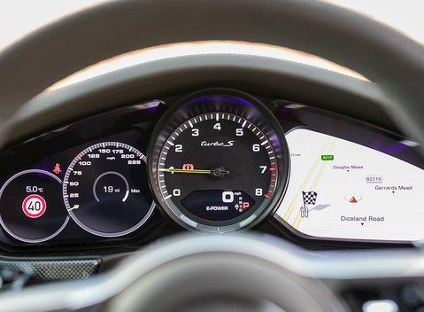 Porsche Panamera Turbo S E-Hybrid Executive 24