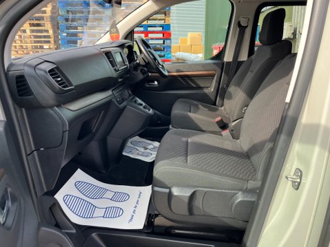 Toyota Proace Verso 2.0D Family Medium MPV Auto MWB Euro 6 (s/s) 5dr (8 Seat) 10