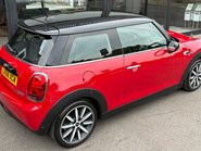 Mini Hatch Cooper 1.5 Petrol Manual Chili / Media XL 3 door - SAT NAV + APPLE CAR PLAY 10