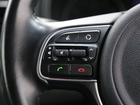 Kia Sportage 1.6 GDi 2 Euro 6 (s/s) 5dr 11