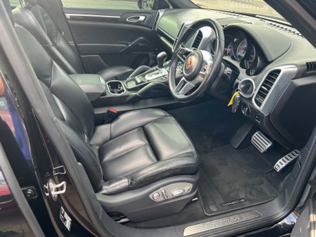 Porsche Cayenne DIESEL 4.2 V8 S TIPTRONIC S 7
