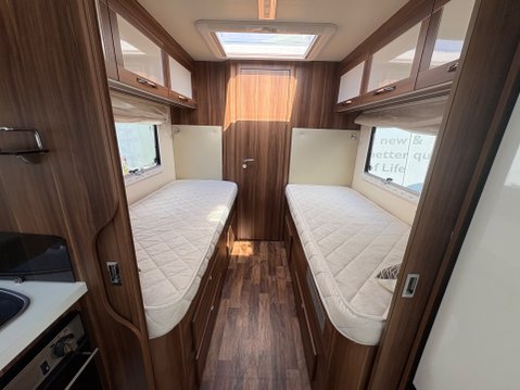 Rollerteam T-Line 785 24