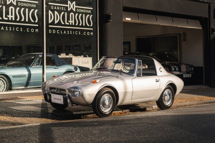 Toyota Supra Sports 800 1