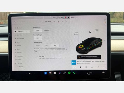 Tesla Model 3 Model 3 Long Range AWD 4WD 4dr 18