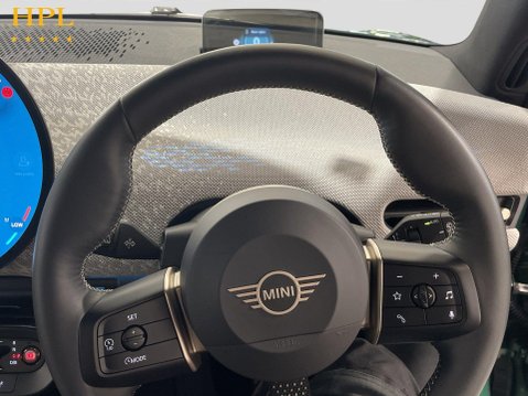 Mini Electric Cooper E 40.7kWh Exclusive Hatchback 3dr Electric Auto (184 ps) 1 Owner - Sensors 13