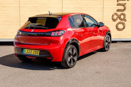 Peugeot 208 GT