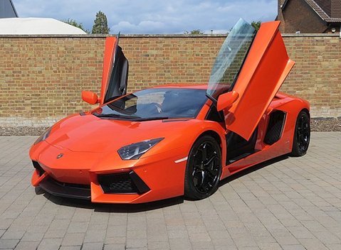 Lamborghini Aventador LP 700-4 14