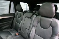 Volvo XC90 2.0 XC90 R-Design B5 MHEV AWD Auto 4WD 5dr 45