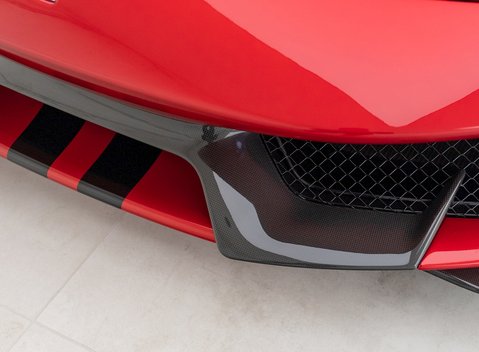 Ferrari 488 Pista 27