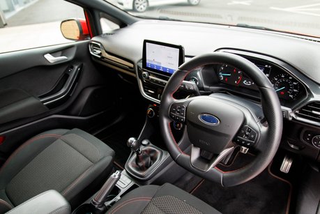 Ford Fiesta ST-LINE EDITION MHEV