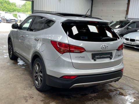 Hyundai SANTA FE 2.2 CRDi Premium SE 4WD Euro 5 5dr (7 seat) 2