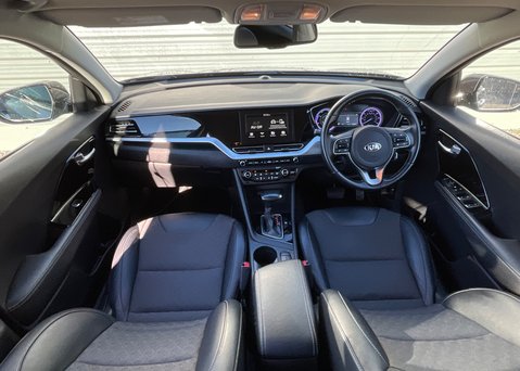 Kia Niro ESTATE 1.6 GDi Hybrid 2 DCT 10
