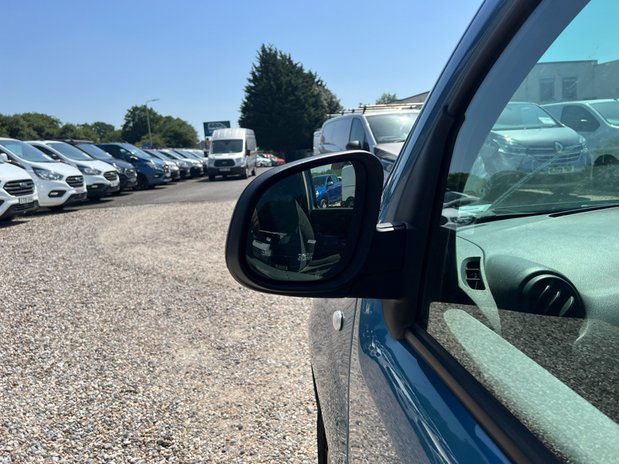 Mercedes-Benz Citan LWB L2H1 Low Roof Professional EURO 6 NO VAT 19