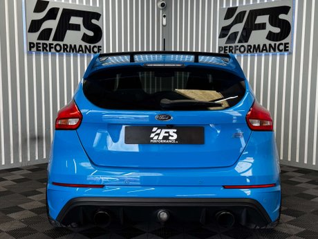 Ford Focus 2.3T EcoBoost RS Hatchback 5dr Petrol Manual AWD Euro 6 (s/s) (350 ps) 31