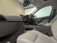 Jaguar F-Pace 2.0 F-PACE Portfolio AWD Auto 4WD 5dr 38