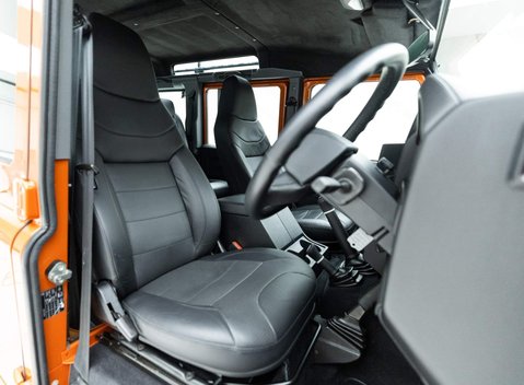 Land Rover Defender 110 Adventure Edition 6