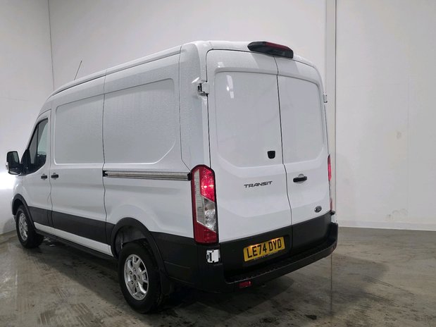 Ford Transit FORD TRANSIT 350 L2 DIESEL FWD 2.0 Eco Blue 130ps H2 Limited Van Auto 12