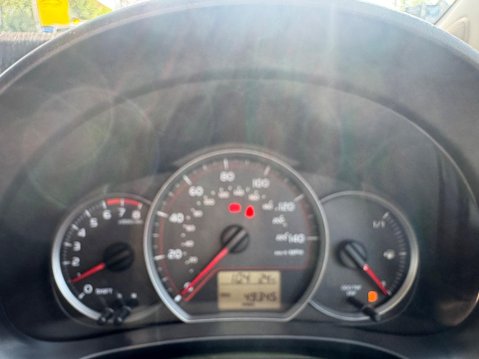 Toyota Yaris 1.33 Dual VVT-i TR Euro 5 5dr 19