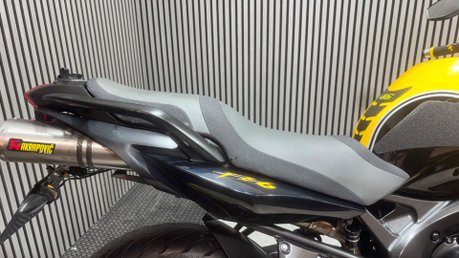 Yamaha FZ ONLY 16K CUSTOM 600CC NAKED BIKE NEW MOT WARRANTY 36