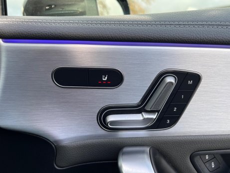 Mercedes-Benz A Class 2.0 A35 AMG (Premium Plus) 7G-DCT 4MATIC Euro 6 (s/s) 5dr 77