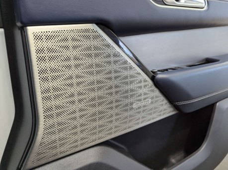 Land Rover Range Rover Velar 2.0 Range Rover Velar R-Dynamic HSE P250 Auto 4WD 5dr 76